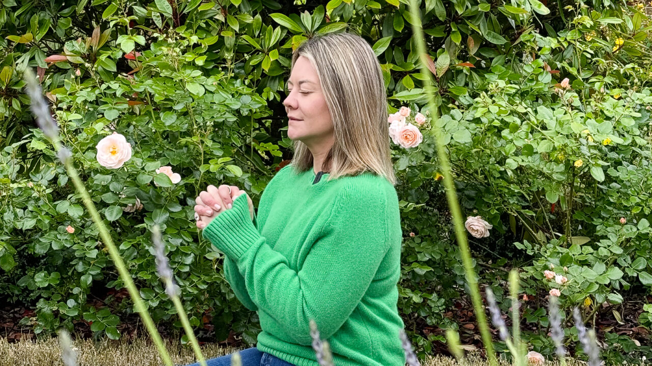Dr Gemma Leigh Roberts coaching psychology mindset wellbeing and performance - creating micro moments of meaning
